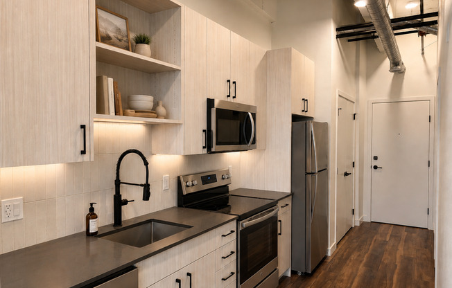 1 bed, 1 bath, 534 sqft, $2,275, Unit 215