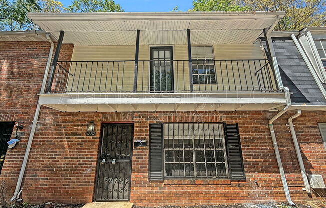 1857 WHITEHALL FRST CT SE