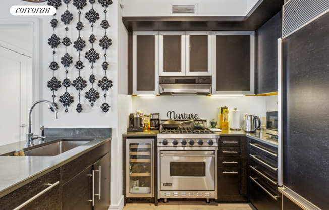 2 beds, 2 baths, 1,190 sqft, $8,650, Unit 16G