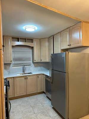3 beds, 1 bath, 1,000 sqft, $3,500