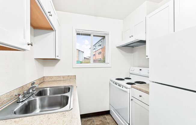 1 bed, 1 bath, 579 sqft, $950, Unit 2510-52