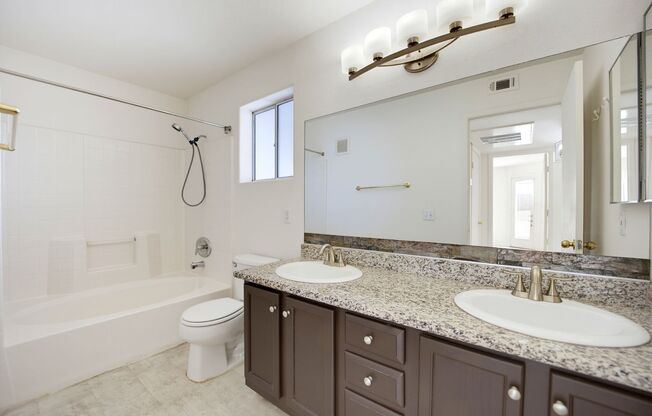 1 bed, 1 bath, $1,200, Unit # 204