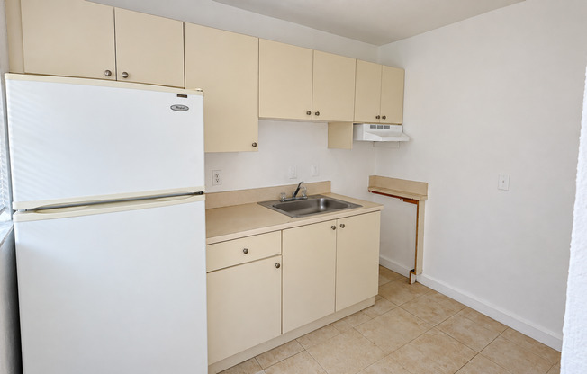 2 beds, 2 baths, 556 sqft, $1,659, Unit 301/107