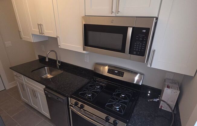770 - 214-220 DUNCAN REALTY L.L.C.