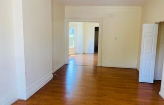 2 beds, 1 bath, 1,200 sqft, $1,350, Unit 1st Floor