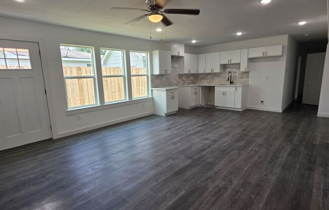 ✨ Brand-New Unit – 3 Bedrooms, 2.5 Bathrooms ✨