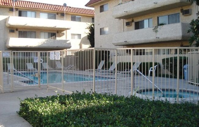 1 bed, 1 bath, 650 sqft, $2,000, Unit 326