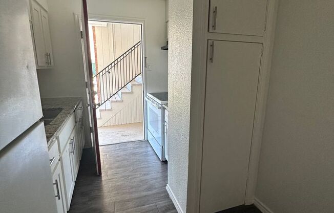 1 bed, 1 bath, 622 sqft, $1,085, Unit 202