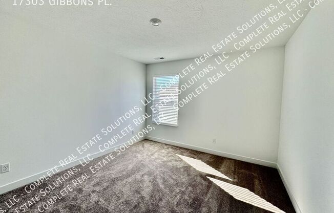 3 beds, 2.5 baths, $1,895