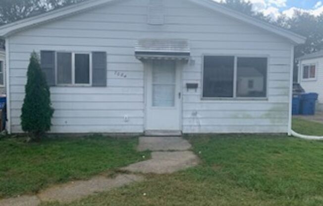 3 beds, 1 bath, $1,350