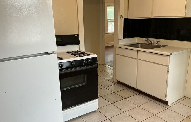 2449-51-51A N. 54th St.