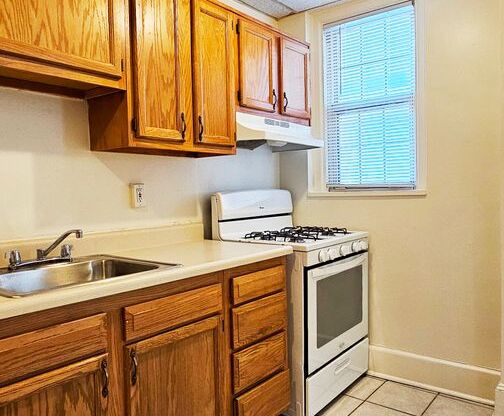 1 bed, 1 bath, 550 sqft, $1,500, Unit 103