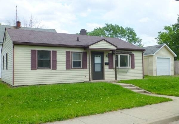 2309 Birchwood- Nice Three Bedroom Ranch Home *Available Now*
