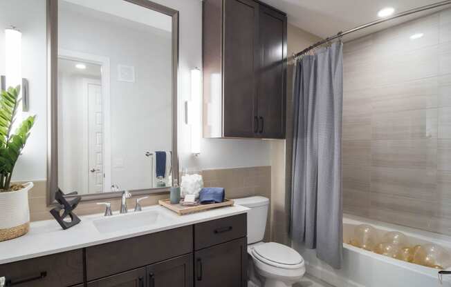 Large Soaking Tub In Bathroom at The Alastair at Aria Village, Sandy Springs, 30328