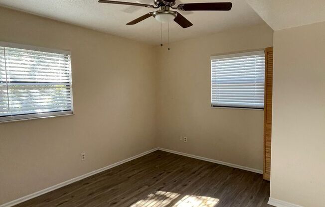 2 beds, 1 bath, $1,200