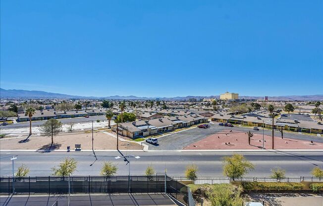 2 beds, 2 baths, $2,095