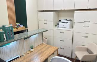 1 bed, 1 bath, 90 sqft, $7,000