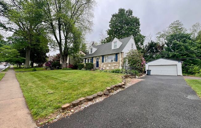 Stunning 3-Bedroom Home with Finished Basement in Lower Moreland Twp! Available mid-August!