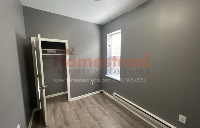 2 beds, 1 bath, $1,200, Unit Apt 3