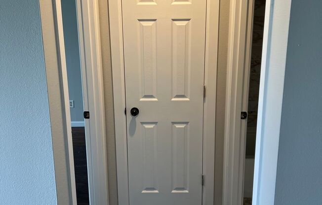 1bd 1 ba condo with garage