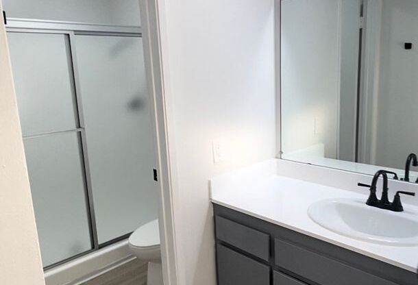 2 beds, 2 baths, 900 sqft, $2,450, Unit 106