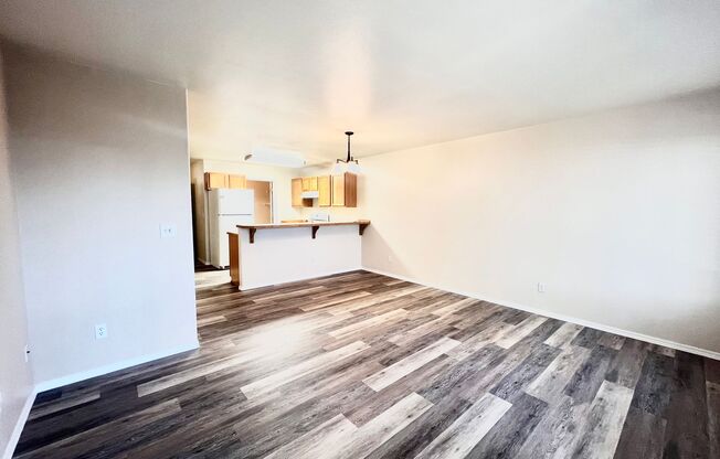 2 beds, 1.5 baths, $1,650