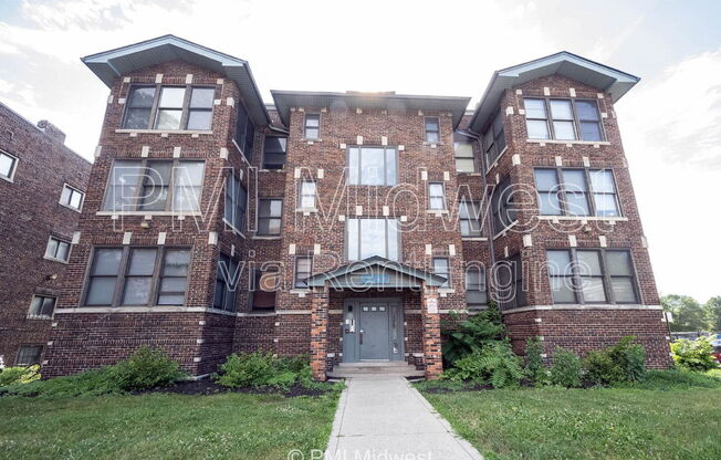 2 beds, 2 baths, 1,525 sqft, $1,199, Unit 1a