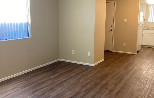 2 beds, 2 baths, 900 sqft, $1,475, Unit 157