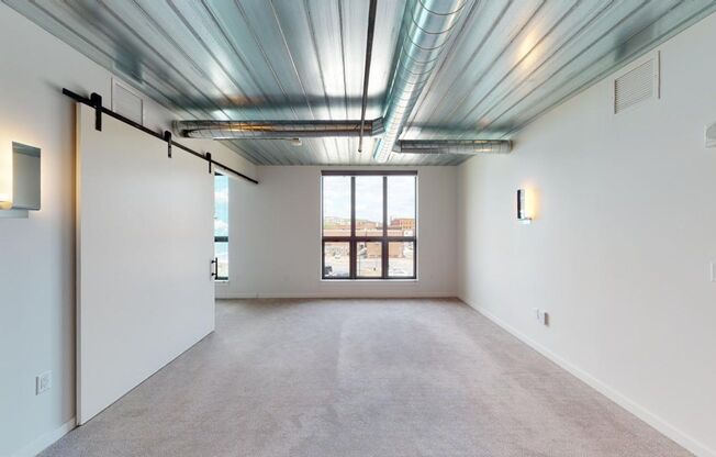 2 beds, 1 bath, 1,008 sqft, $2,295, Unit Unit 305