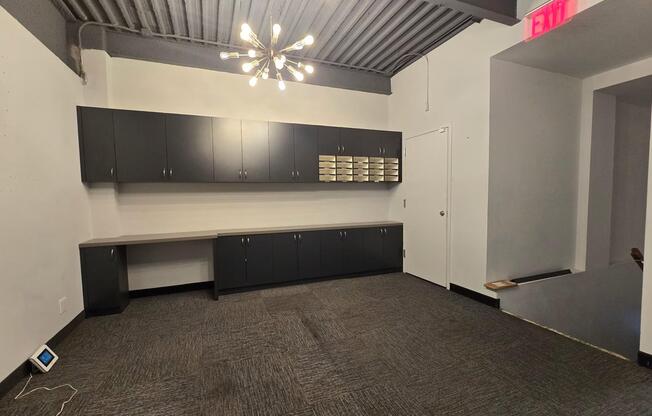 2409 41 AVE