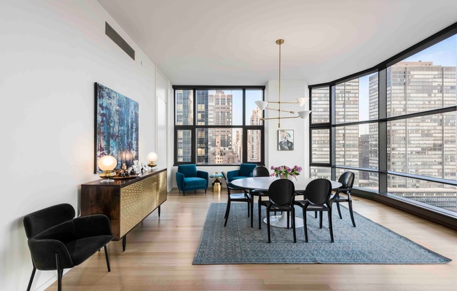 3 beds, 3.5 baths, 3,004 sqft, $28,950, Unit 17B