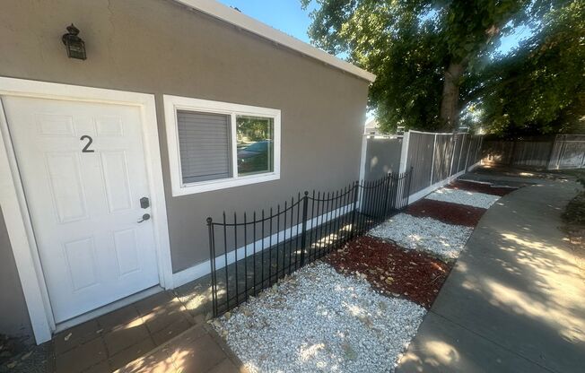 Cozy 1-Bedroom Cottage in South San Jose – October Move-In Special!