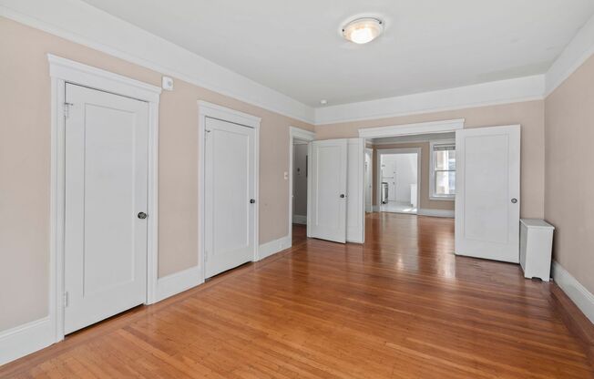2395 Pacific Avenue (963r)