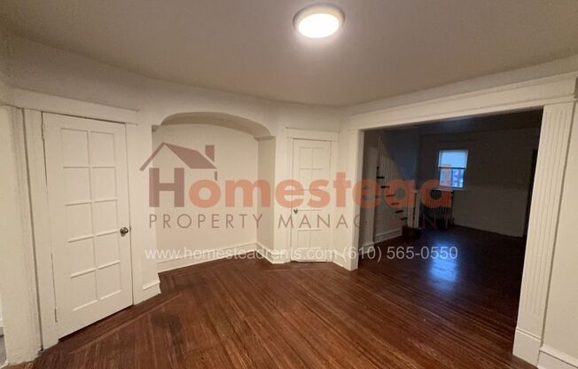 4 beds, 1 bath, $1,900