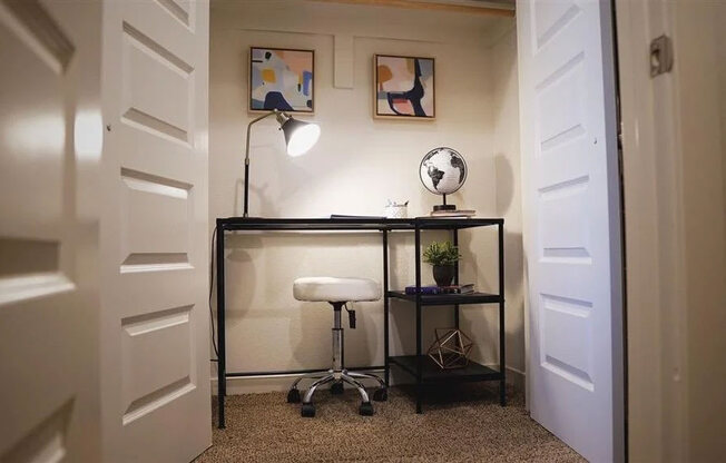 Highland Park Office Apartment for rent Springdale AR