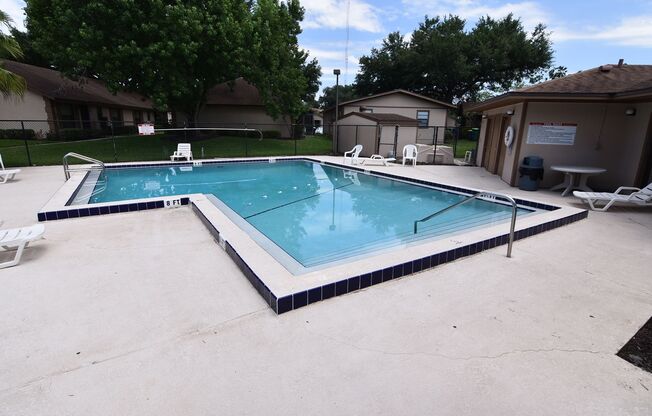 2 Bed/2 Bath Villa in Townhomes of Winter Garden