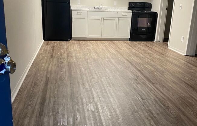 1 bed, 1 bath, 576 sqft, $1,149, Unit 0134
