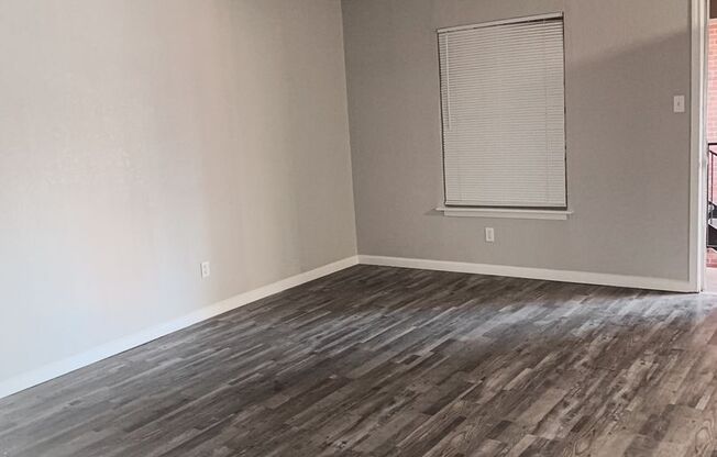 2 beds, 2 baths, 1,030 sqft, $825, Unit 222