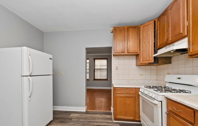 1 bed, 1 bath, $1,095