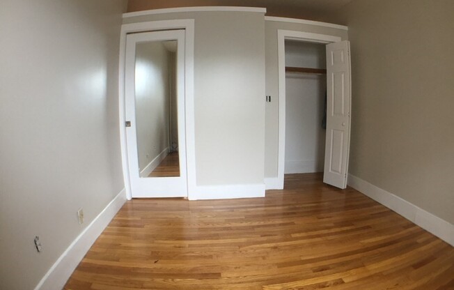 210 Hemenway St 1B