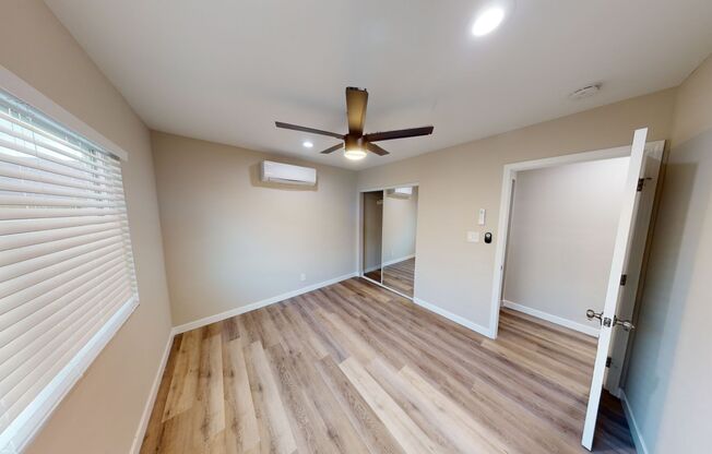 Renovated! 4BD/2BA on La Dorna