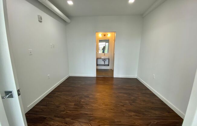 1 bed, 1 bath, 478 sqft, $1,678, Unit 303