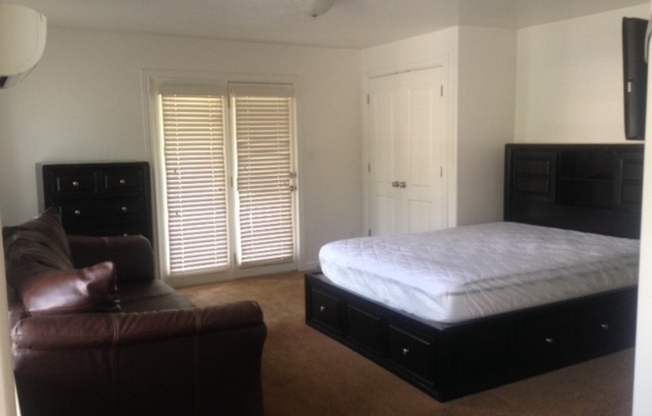 145 E Center Street - 2K