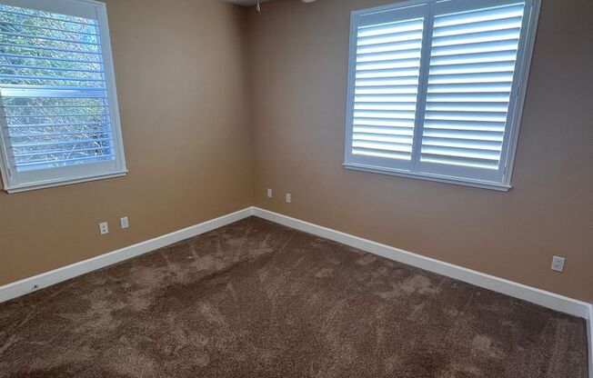 2 beds, 2 baths, $2,095, Unit # 326