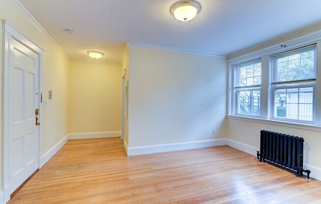 17 GREENLEAF ST