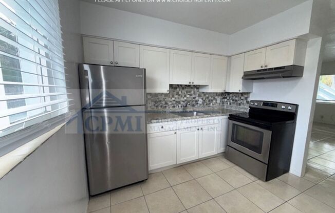 2 beds, 1 bath, 840 sqft, $1,795, Unit 16