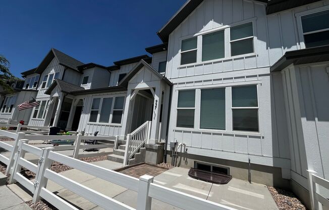Beautiful Townhome!!!
