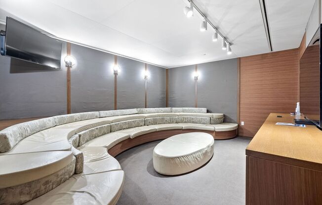 1 bed, 1 bath, $3,400