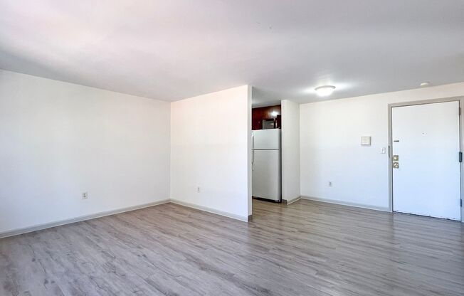 1 bed, 1 bath, 552 sqft, $1,300, Unit C10