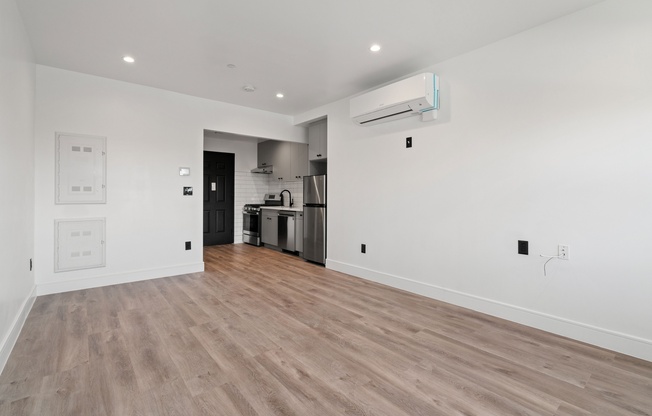 Studio, 1 bath, $2,325, Unit 3-A